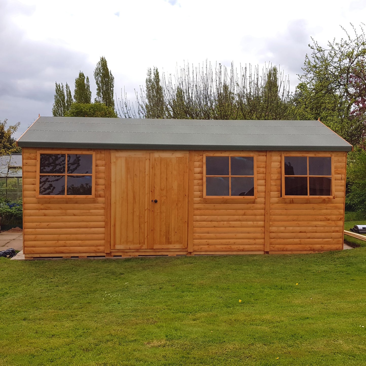 Shire Mammoth 12x18 Double Door Loglap