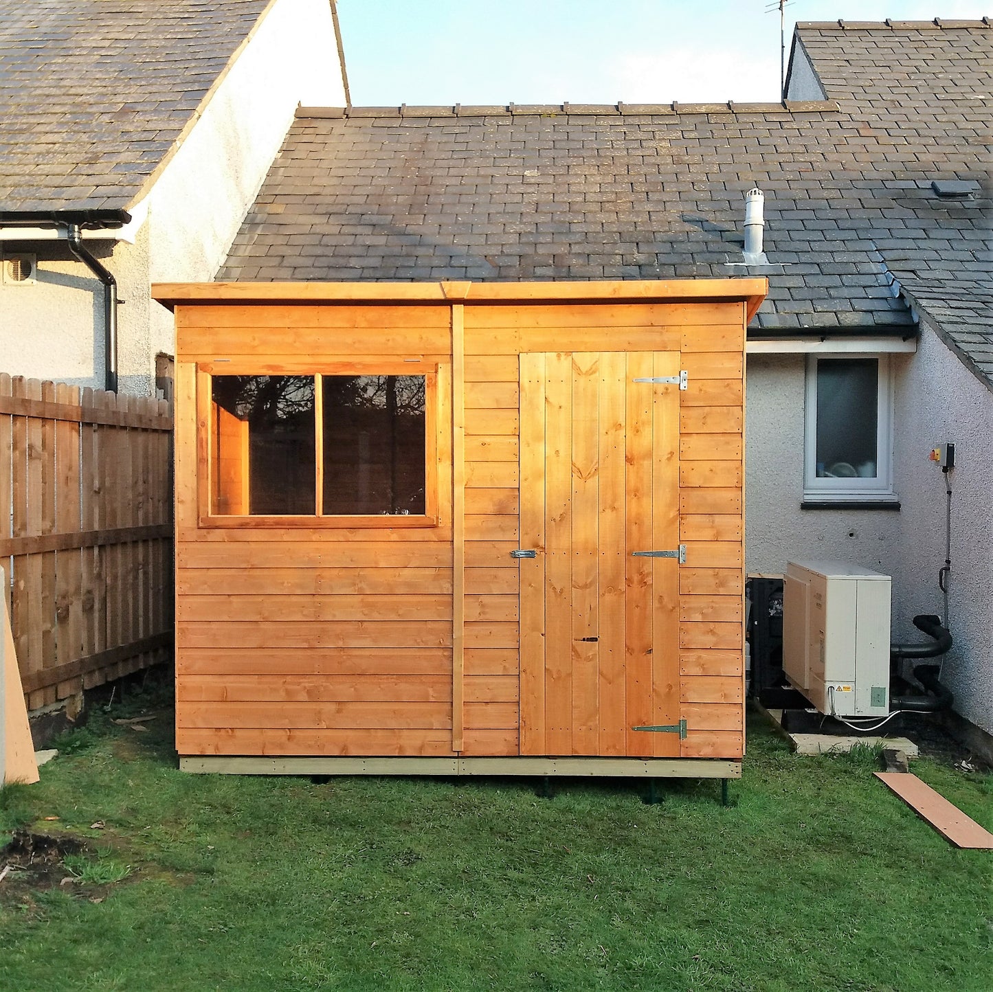 Shire Pent 8 x 6