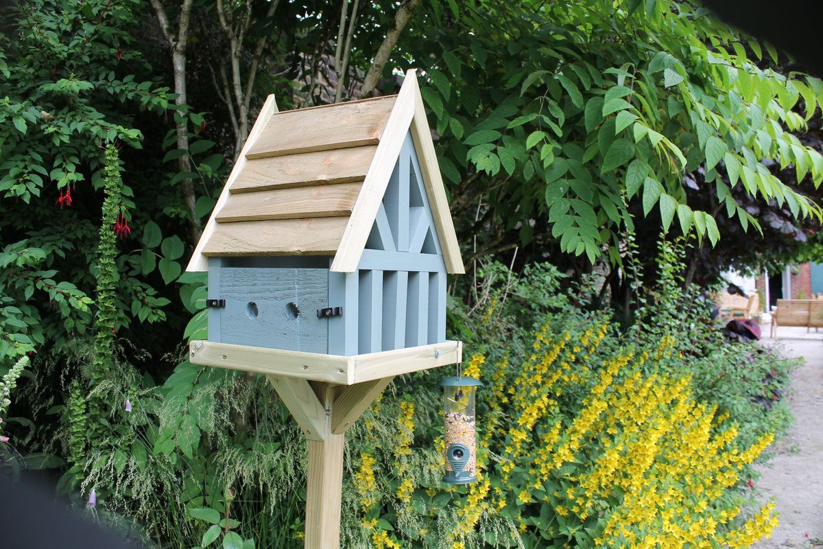 Churnet Valley Bird Table - Pigeon Proof