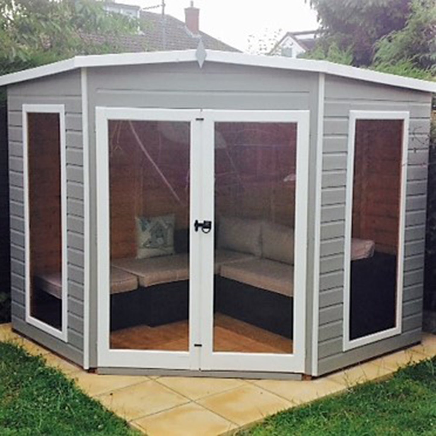 Shire Barclay 8x8