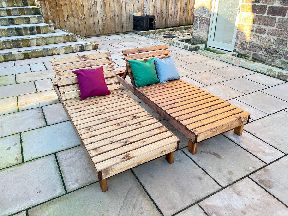 Charles Taylor Sundlounger Set
