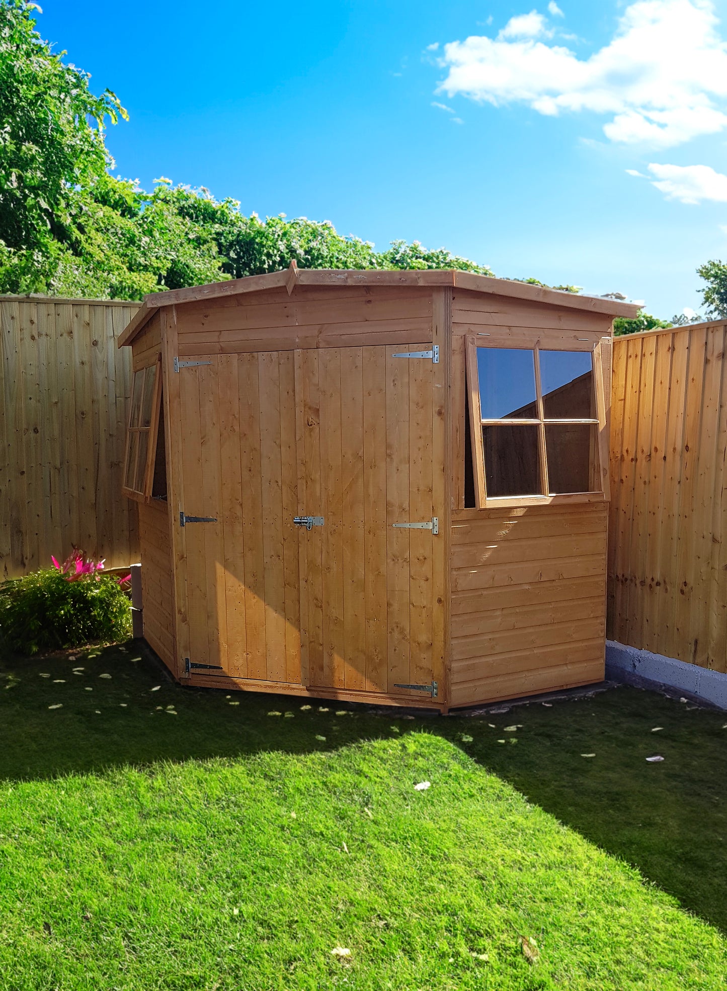 Shire Murrow 7x7 Double Door Shiplap