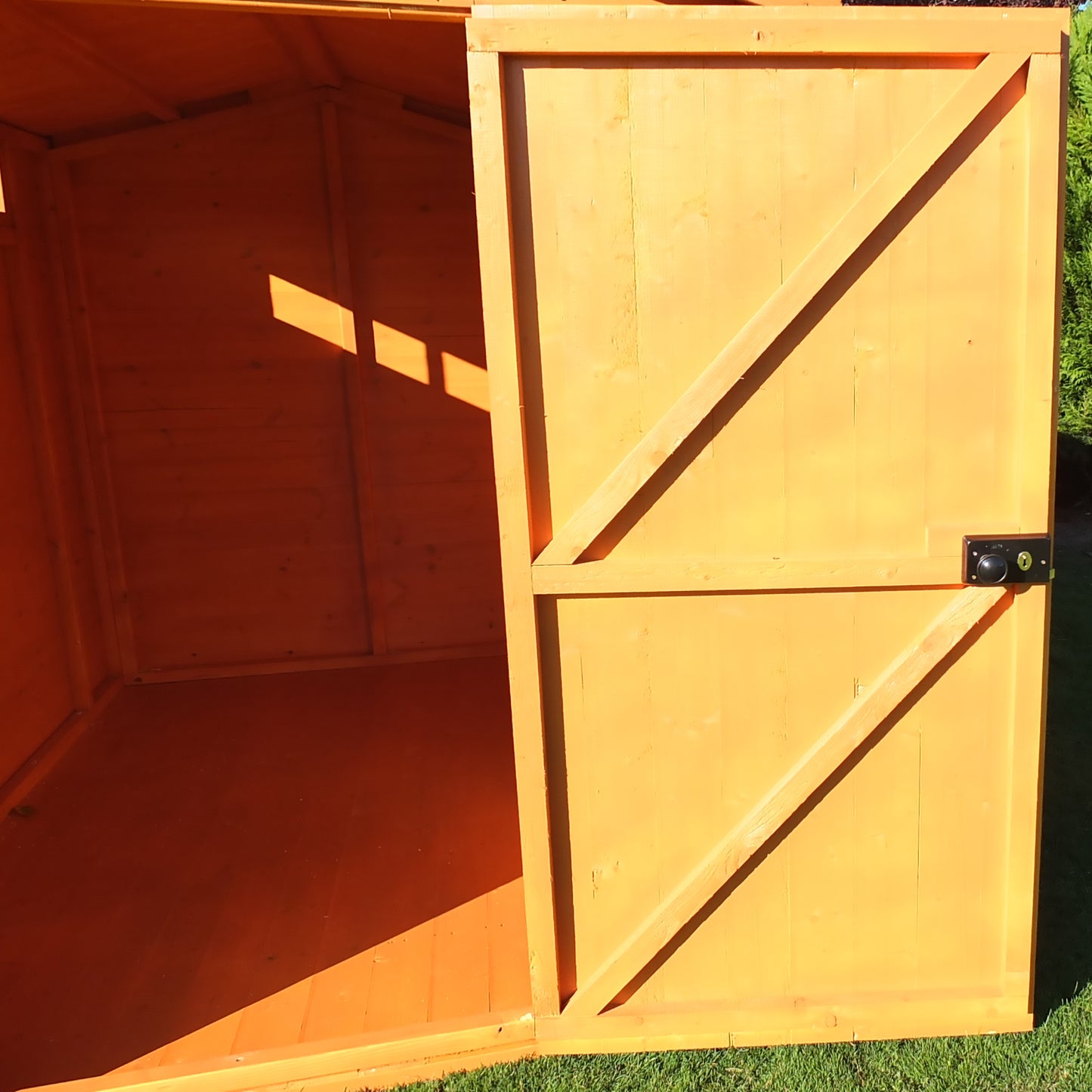 Shire Security Apex 8x6 Single Door Shiplap
