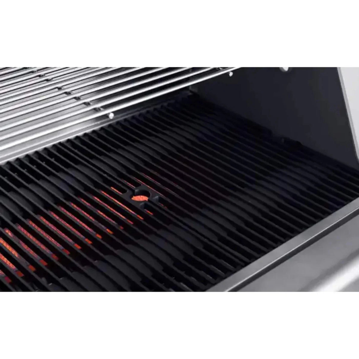 GrandPro 215 Crossray 4-Burner Outdoor Kitchen with Fridge & Sink