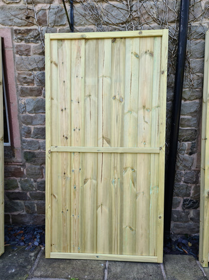 Churnet Valley Small Poly Smoking Shelter