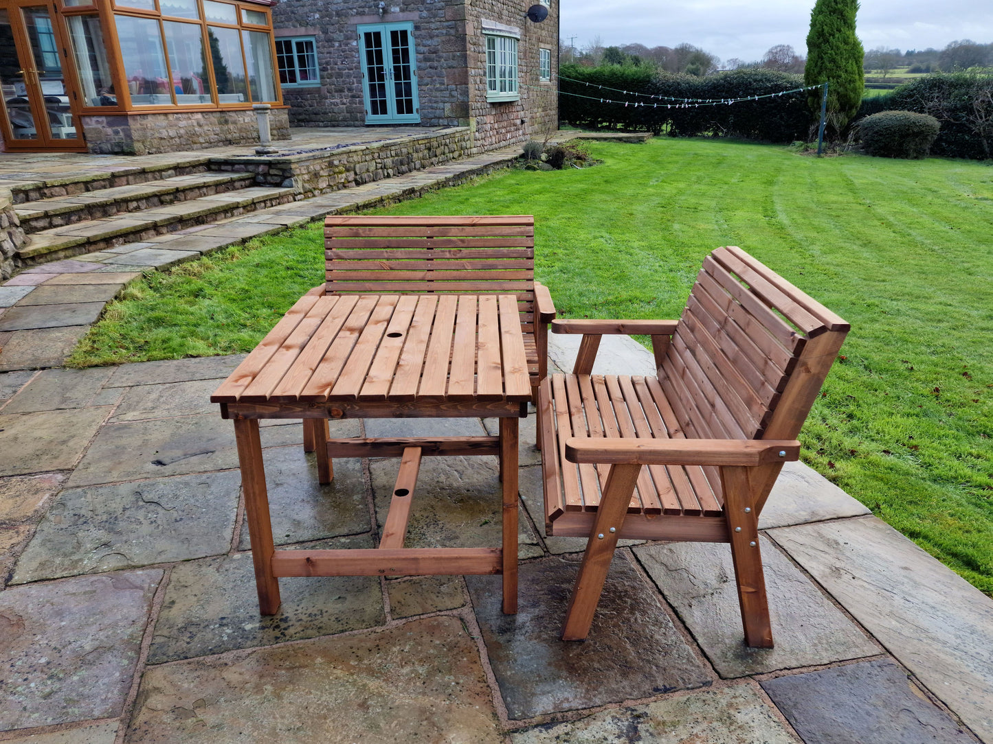 Churnet Valley 4 Seat Set 2x2B 99CM Table