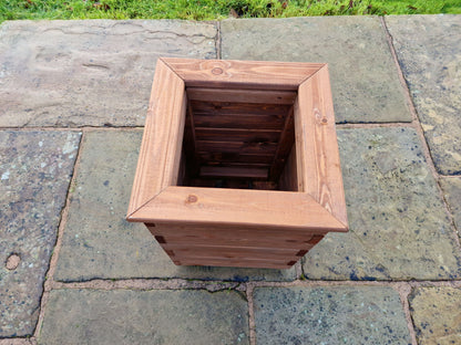 Churnet Valley Tall Square Planter H52 X W39 X D39