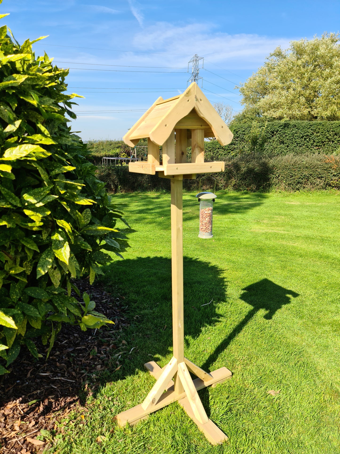 Churnet Valley Bird Table With House