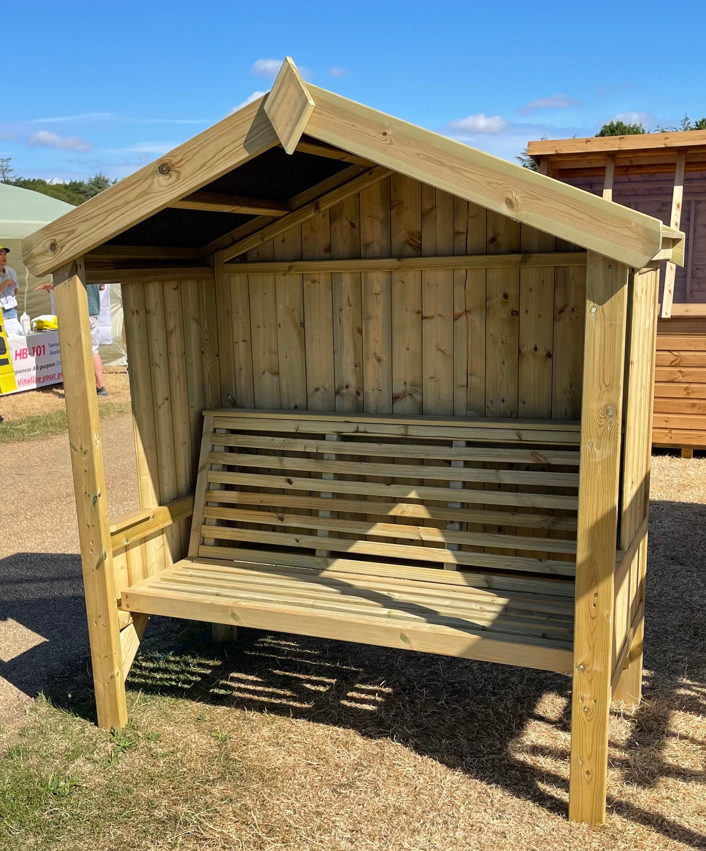 Churnet Valley Cottage Arbour Fully Enclosed Sits 3