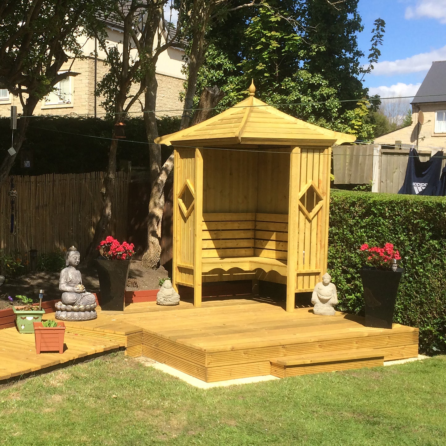 Shire Corner Arbour Shire Contemporary Arch Green Pressure treated