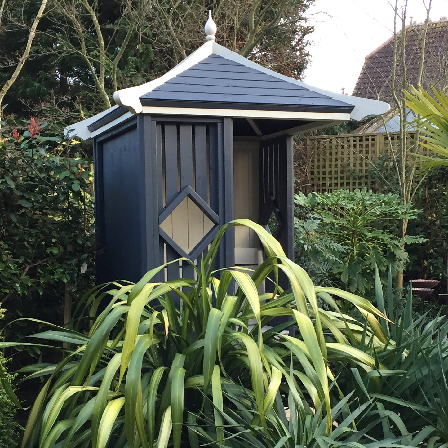 Shire Corner Arbour Shire Contemporary Arch Green Pressure treated