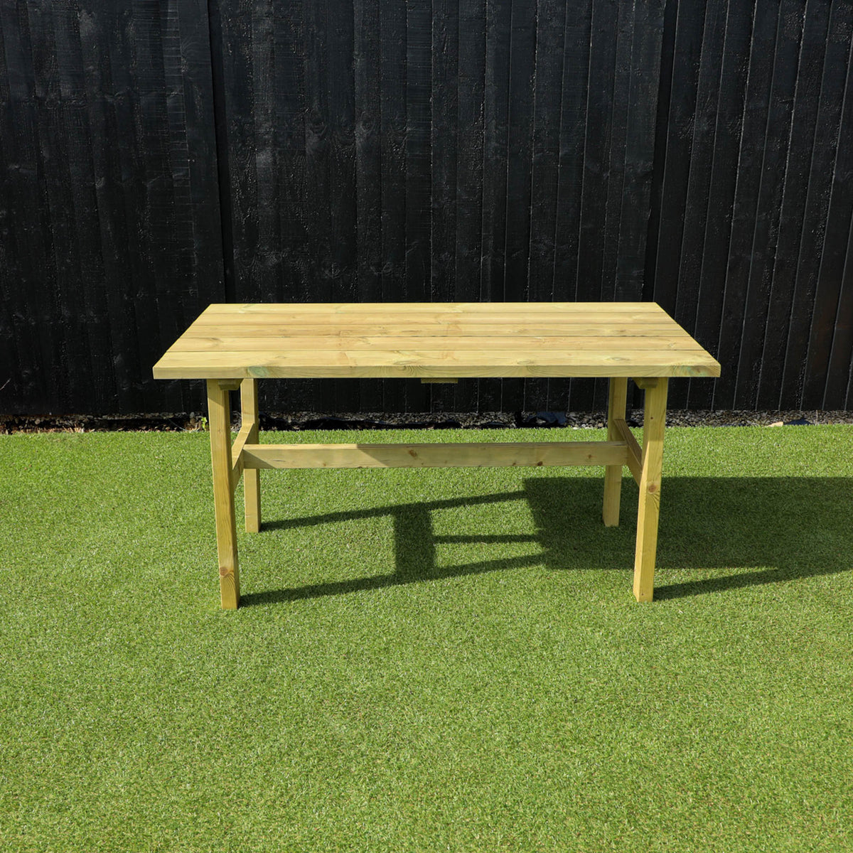 Mercia Carlton Premium Garden Table