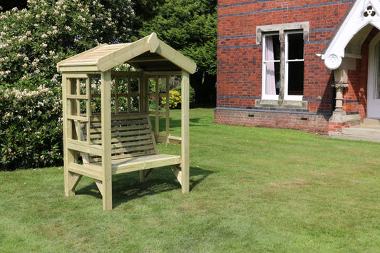 Churnet Valley Cottage Arbour Trellis Sits 2