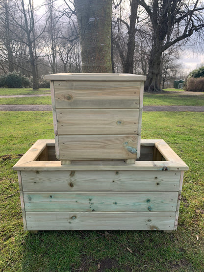 Churnet Valley Square Planter