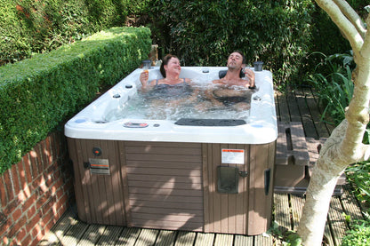 Montreal 24-Jet 3-Person Hot Tub