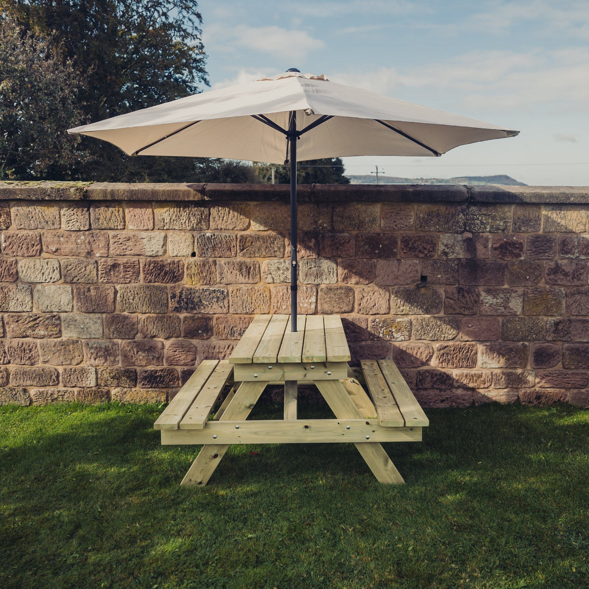 Churnet Valley Traditional Picnic Table 1395Mm Long