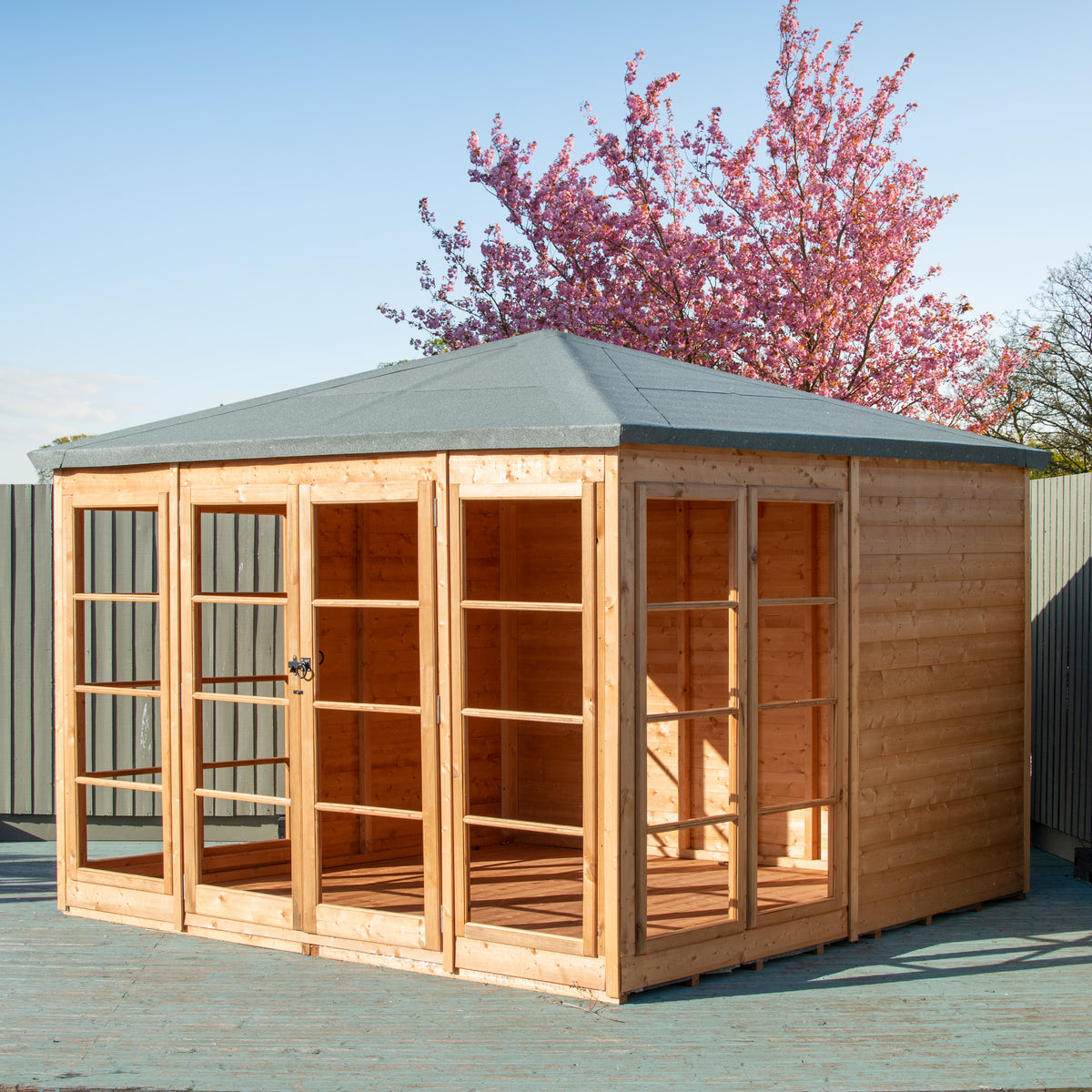 Shire Palatina 10x10 Shiplap