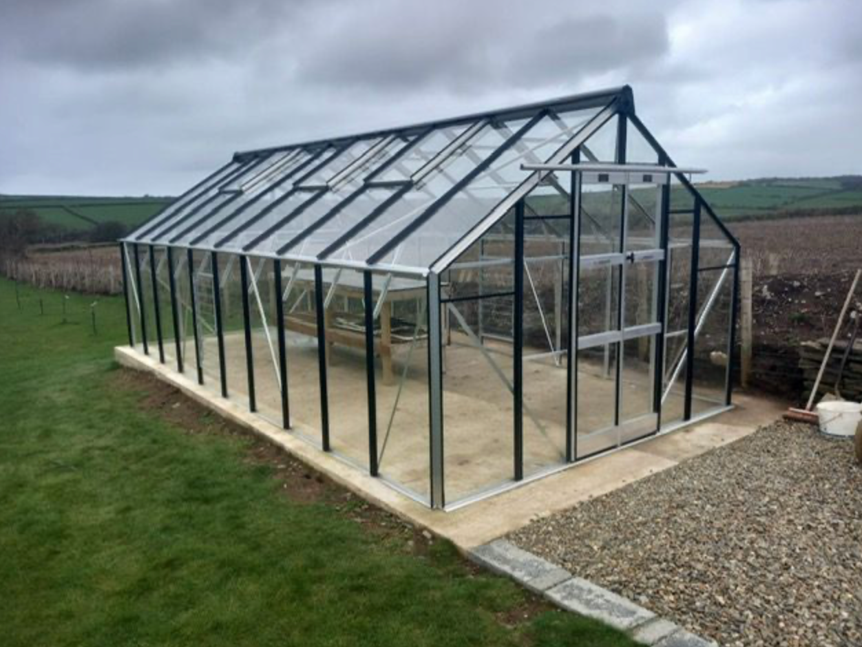 Elite Titan 1000 10ft x 10ft Greenhouse