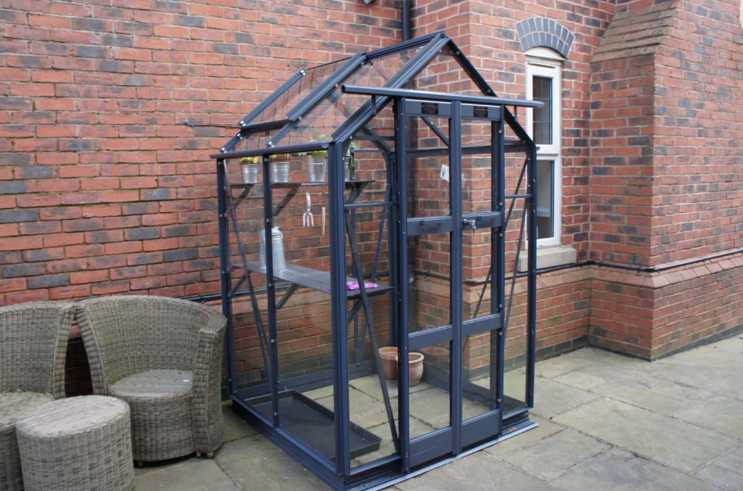 Elite Compact 4ft x 4ft Greenhouse