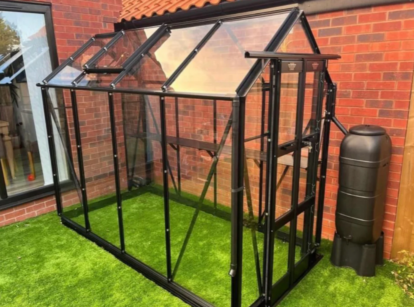 Elite Compact 4ft x 4ft Greenhouse