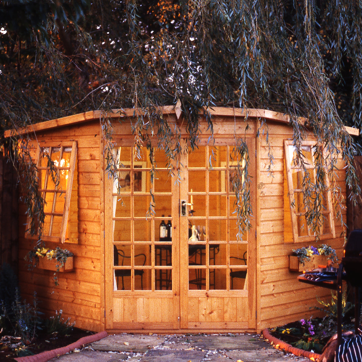 Shire Windsor 10x10 Shiplap