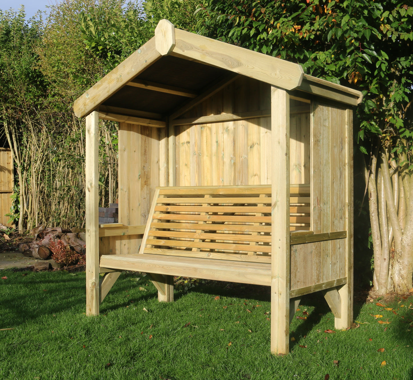 Churnet Valley Cottage Arbour Fully Enclosed Sits 3