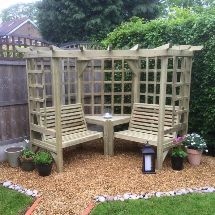 Churnet Valley Clementine Corner Arbour