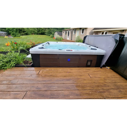 Erie SE 46-Jet 6-Person Hot Tub