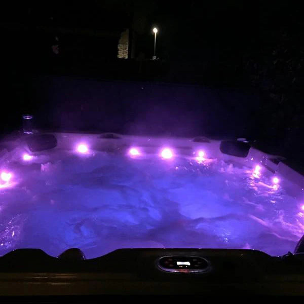 Niagara 60-Jet 6-7 Person Hot Tub