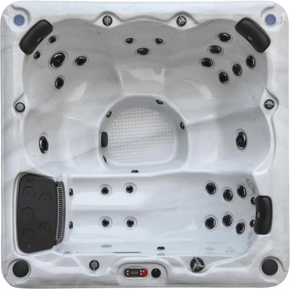 Winnipeg UV 35-Jet 5-6 Person Hot Tub